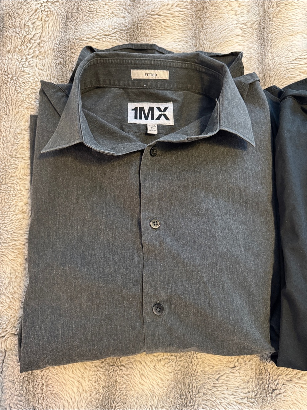 Men's Fitted Button-Up Shirt Bundle Medium Fitted